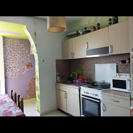 아파트 Sweet Rhodes City